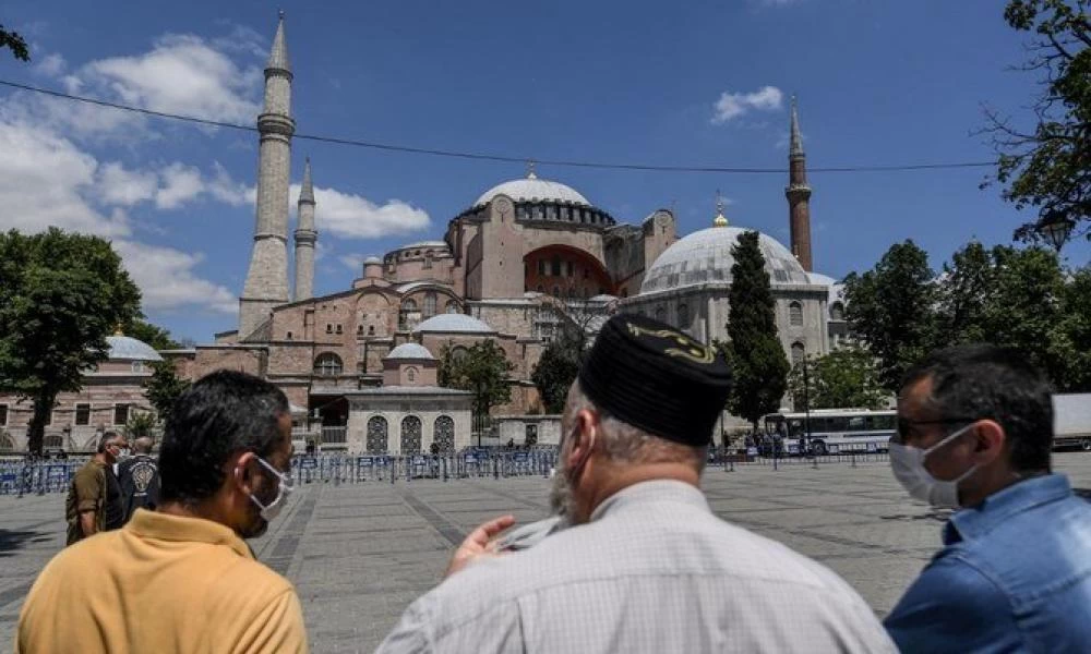 Ιμάμης του Μιλάνου: Ούτε μουσείο ούτε τζαμί - Η Αγία Σοφία έπρεπε να παραμείνει εκκλησία